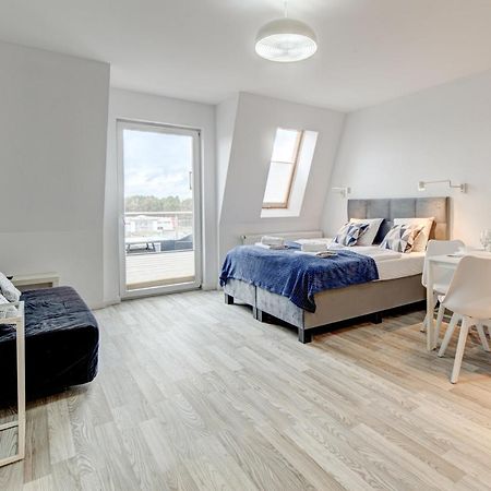 Apartament Debina Z Miejscem Parkingowym 斯维诺乌伊希切 外观 照片