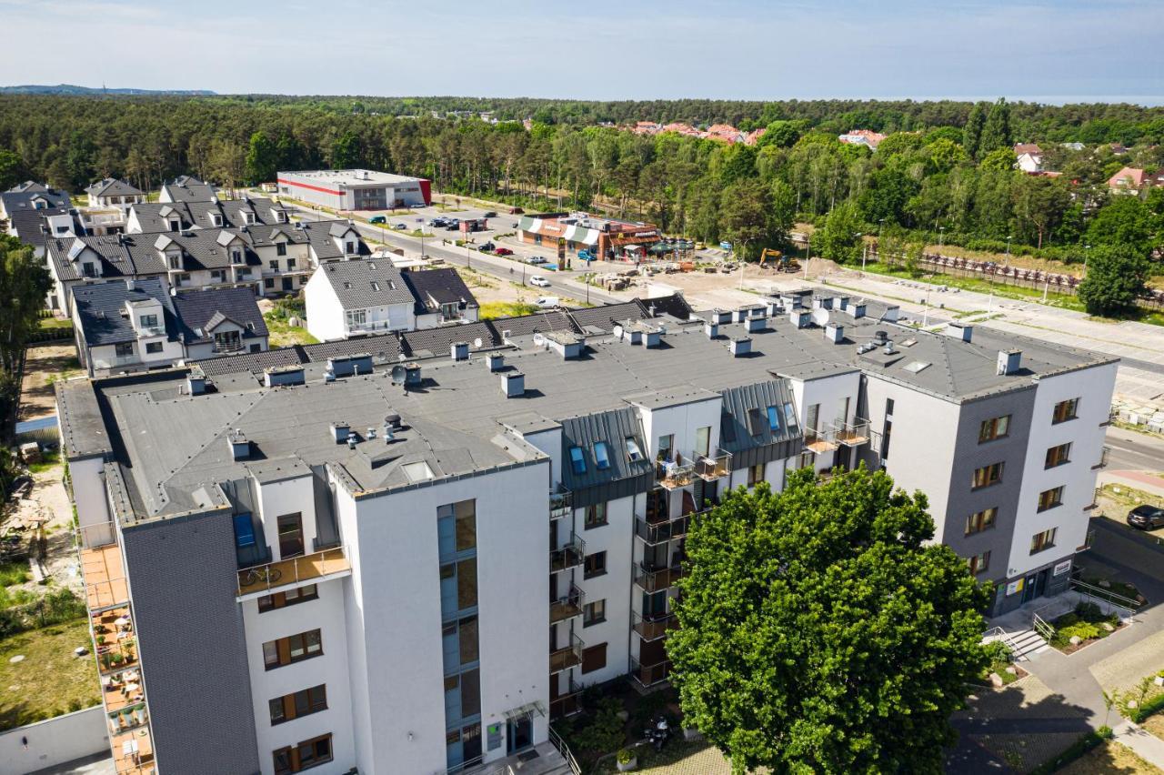 Apartament Debina Z Miejscem Parkingowym 斯维诺乌伊希切 外观 照片