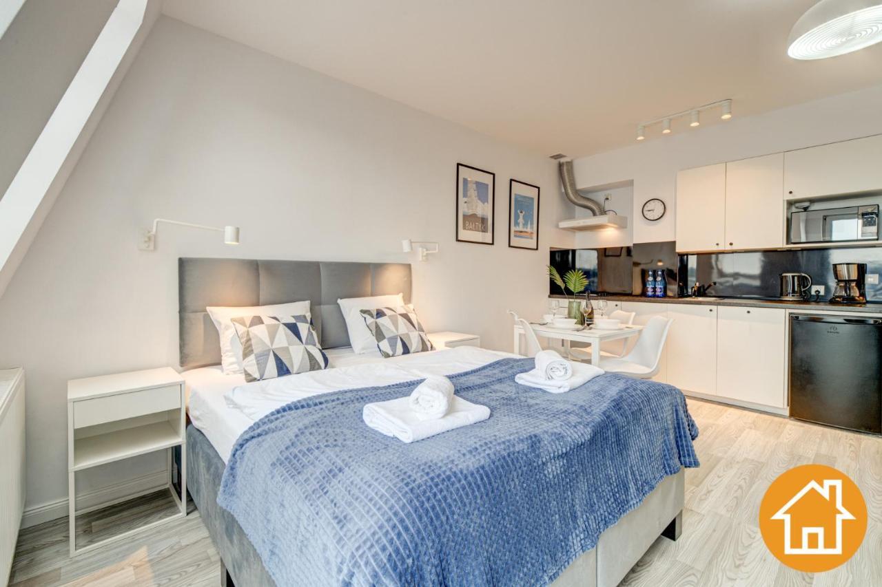 Apartament Debina Z Miejscem Parkingowym 斯维诺乌伊希切 外观 照片