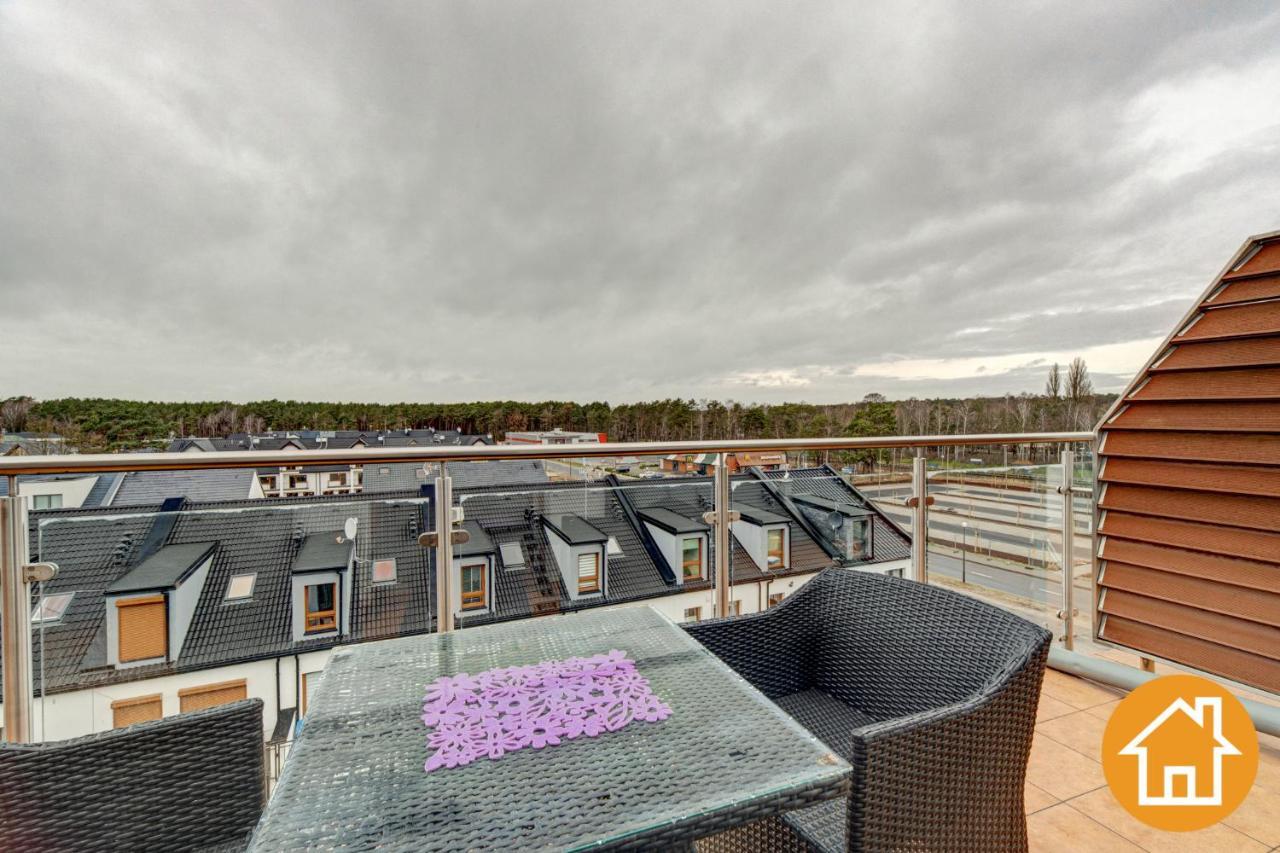 Apartament Debina Z Miejscem Parkingowym 斯维诺乌伊希切 外观 照片
